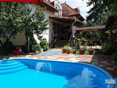 Vanzare casa cu piscina la Platou-1-IMG-nav