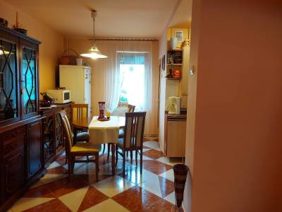 De vanzare apartamernt 3 camere - zona Tudor-4-IMG-nav