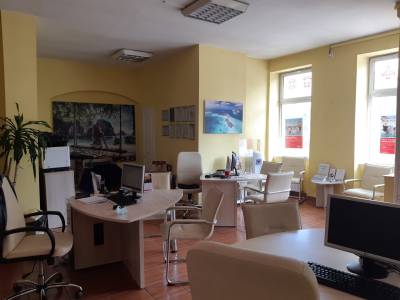 Inchiriere spatiu comercial cu vad-1-IMG-nav